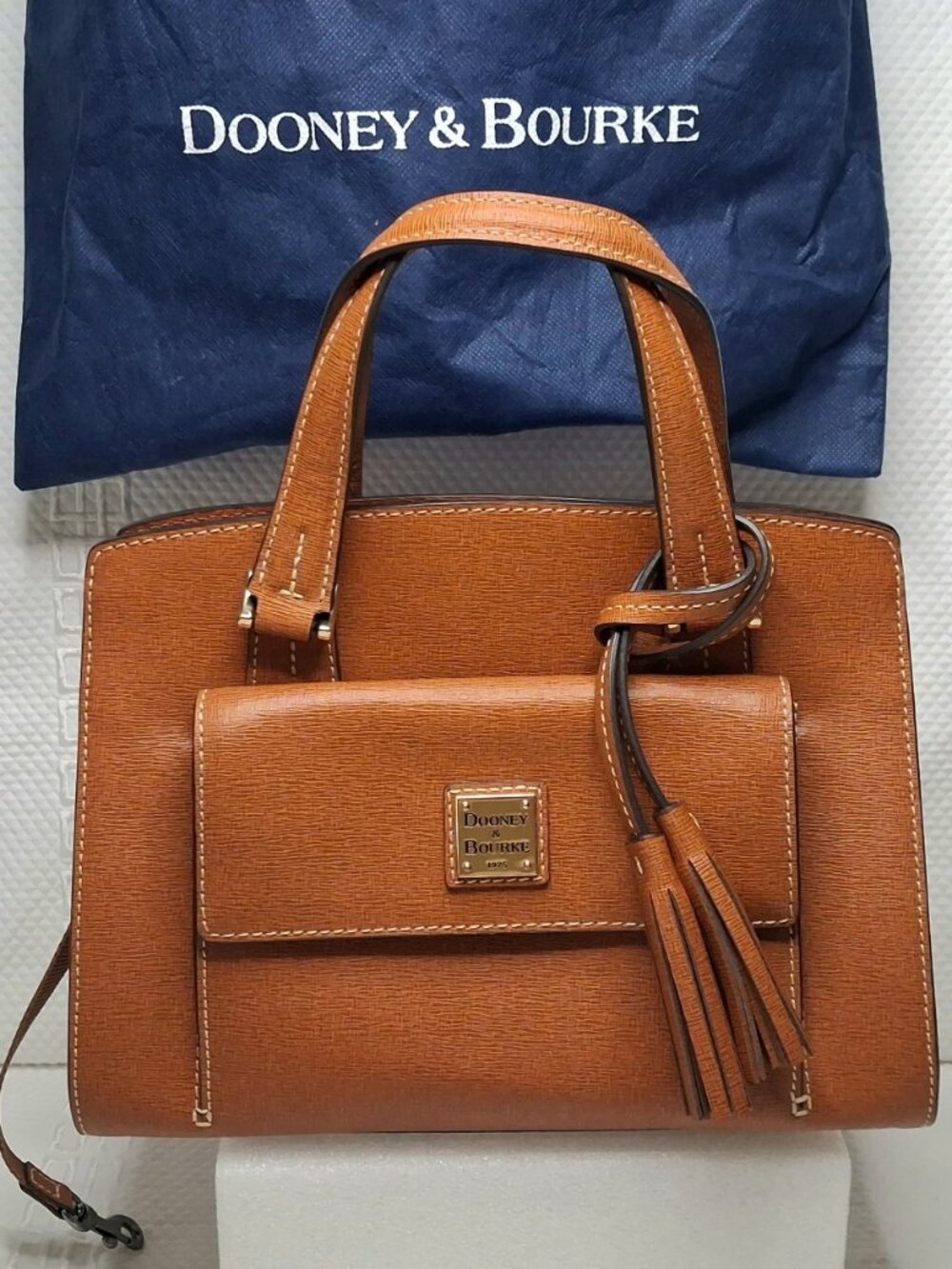 Dooney & Bourke Wexford Small Satchel Natural Tan Leather Crossbody Bag Handbag